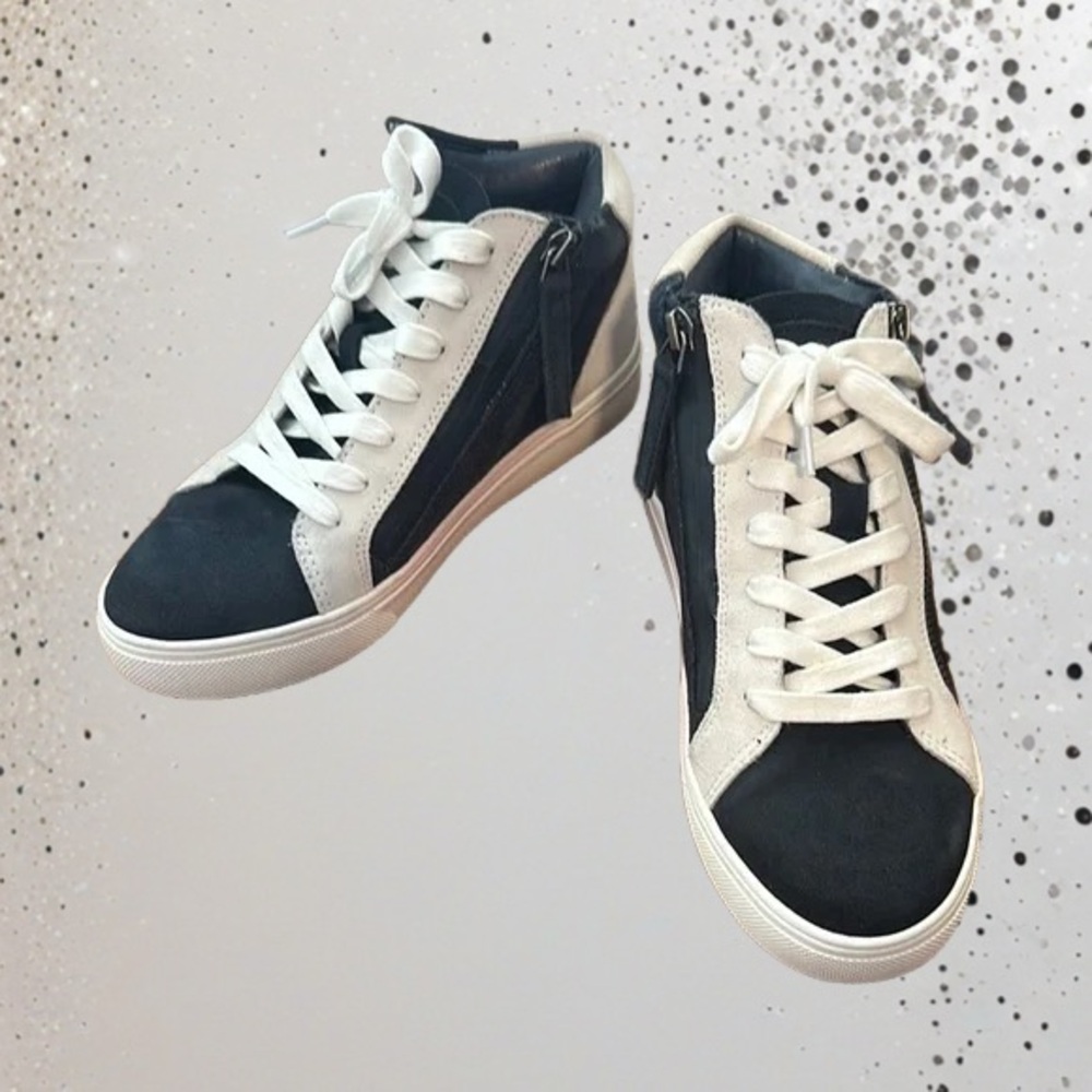 Women’s Blondo Navy and White Glitter Sneakers